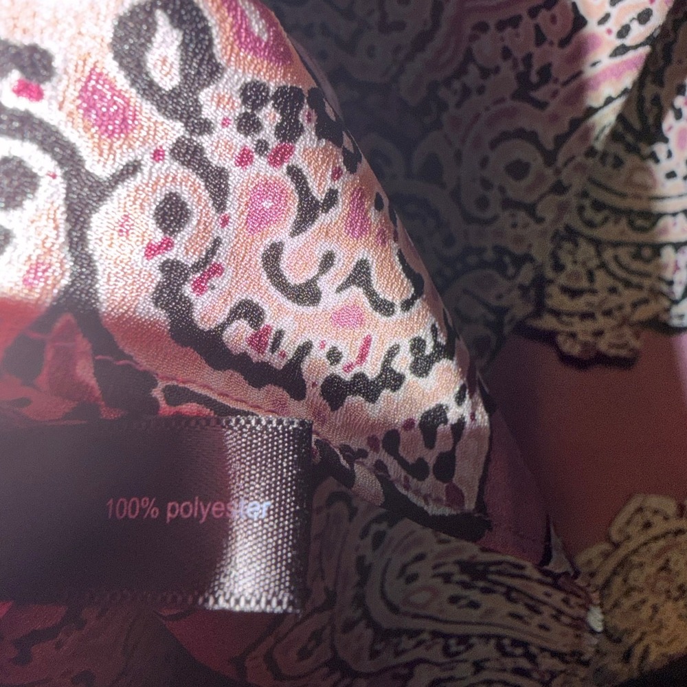 The Limited Pink Purple Paisley Sleeveless High-Low Shell Blouse Top Small NWT - Picture 4 of 8